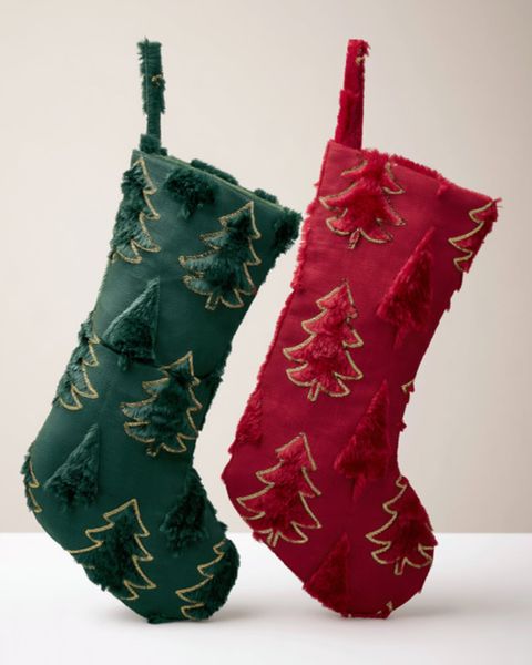 Cadoul pentru copii Jolly Sock cu șosetă decorativă de Crăciun, cană din ceramică, cacao, marshmallow și dulciuri
